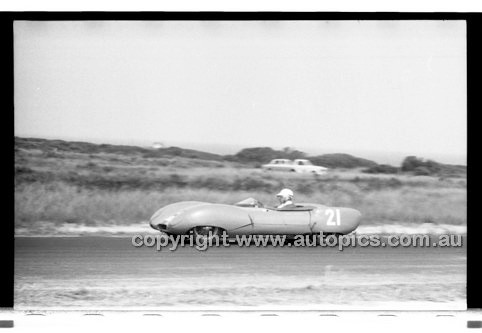 Phillip Island - 25th October  1959 - 59-PD-PI251059-100