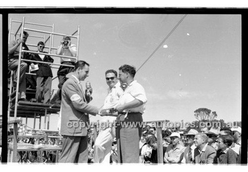 Phillip Island - 14th March 1960 - 60-PD-PI14360-035