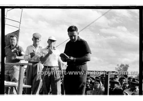 Phillip Island - 14th March 1960 - 60-PD-PI14360-082