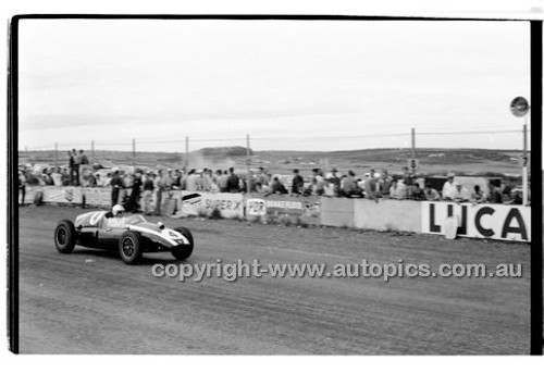 Phillip Island - 14th March 1960 - 60-PD-PI14360-091