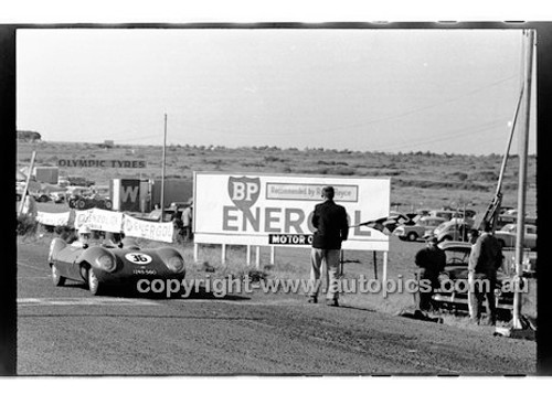 Phillip Island - 12th December 1960 - 60-PD-PI121260-061