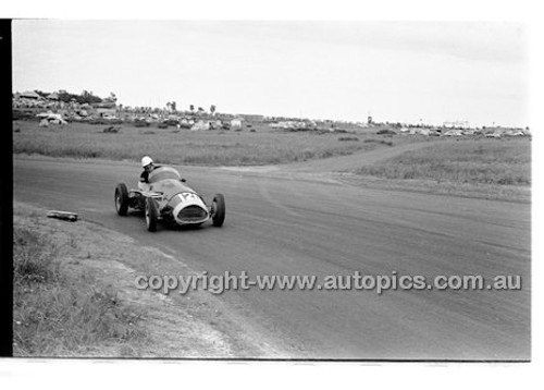 Phillip Island - 12th December 1960 - 60-PD-PI121260-100