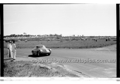 Phillip Island - 23rd October 1960 - 60-PD-PI231060-052