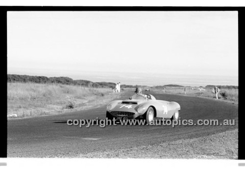 Phillip Island - 23rd October 1960 - 60-PD-PI231060-124