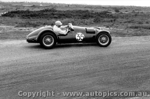 57403 - W. Leech - M.M. Holden Special - Phillip Island 1957