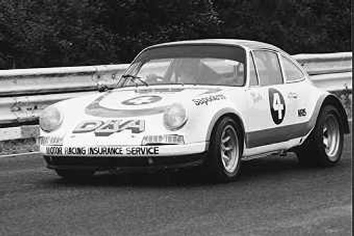 74403 - T. Naughton  Porsche 911S - Sandown 1974