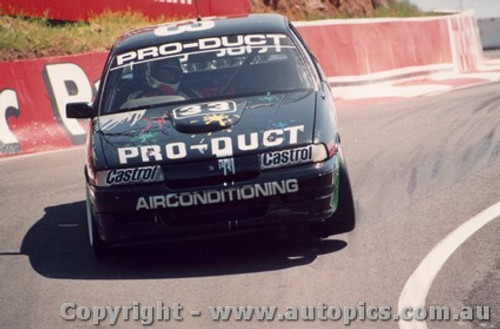 91734 - B. Pearson / B. Stewart Holden Commodore VN - Bathurst 1991