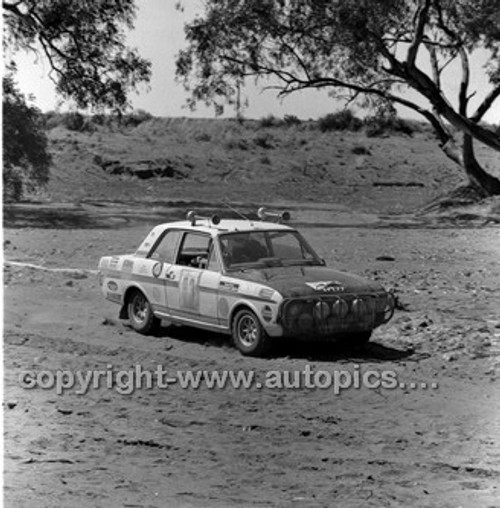 London to Sydney Marathon 1968 - Code - 68-London to Sydn-037