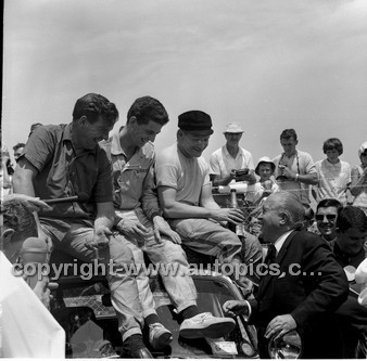 London to Sydney Marathon 1968 - Code - 68-London to Sydn-052