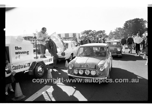 Castrol Championship Rally 1971 - Code - 71-T10771-020