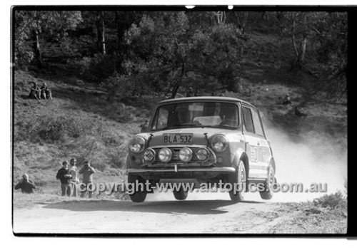 KLG Rally 1971 - Code - 71-TKLKG231071-026