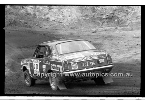 Southern Cross Rally 1977 - Code -77-T81077-062