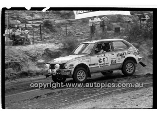 Southern Cross Rally 1977 - Code -77-T81077-094