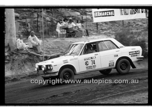 Southern Cross Rally 1977 - Code -77-T81077-525