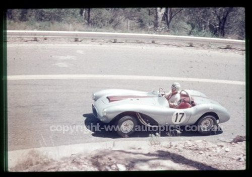 Tamworth Hill Climb 1968 - Photographer Geoff Arthur - Code 68123