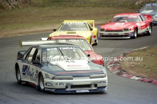 90316 - Bob Tindal & Rob Jolly, Commodore - Amaroo Park 5th August 1990 - Photographer Lance J Ruting