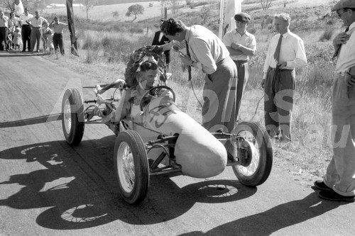 57013 - Bruce Walton Walton Cooper  - Rob Roy 1957 - Photographer Peter D'Abbs