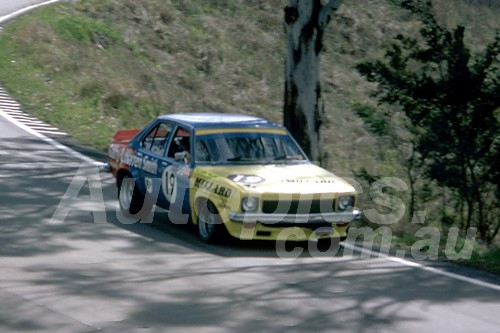 74761  -  John Pollard & Denis Gallagher Torana L34 -  Hardie Ferodo 1000 Bathurst 1974 - Photographer Bob Jess