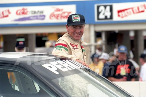 93749 - LARRY PERKINS / GREGG HANSFORD - Commodore VP - Bathurst 1993  - Photographer Marshall Cass