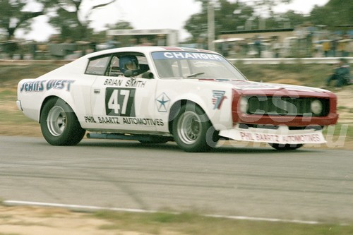 79114 - Brian Smith, Charger  - Aust. Sports Sedan Championships. Wanneroo 10th June 1979 - Photographer Tony Burton