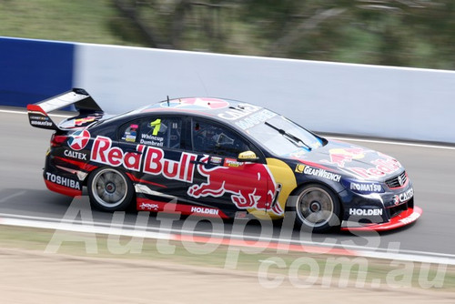 15724 - J.Whincup/P.Dumbrell - Holden Commodore VF - Bathurst 1000 2015