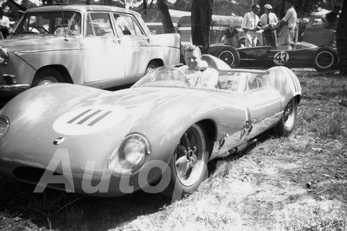 63054 - John Martin Lola & #43 K. Milburn FJ Lotus - Catalina 1963 - Paul Manton Collection