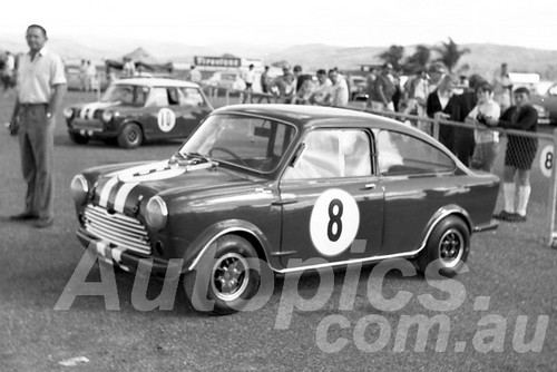 67128 - Brian Foley, Broadspeed GTS - Warwick Farm 1967 - Paul Manton Collection