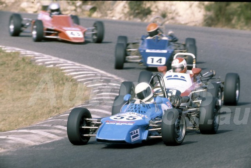 82103 - John McGinn, Birrana / Matthew Ruggles, Rennmax / Ian Swindells, Bowin  - Formula Ford - Amaroo Park 1982  - Photographer  Lance J Ruting