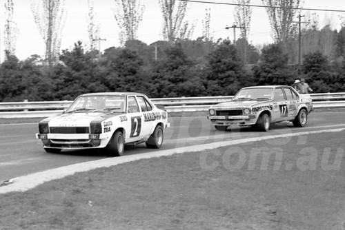 75231 - Colin Bond & Peter Janson / John Harvey, Torana SLR 5000 - Sandown 14 th September 1975 - Photographer Peter D'Abbs