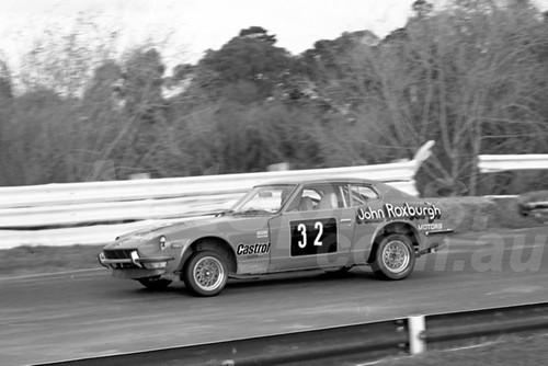 75234 - Geoff Pery / Doug Whitford, Datsun 260Z 2+2 - Sandown 14 th September 1975 - Photographer Peter D'Abbs