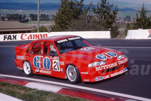 90794  -  MARK GIBBS / ROHAN ONSLOW, COMMODORE VL - Tooheys 1000 Bathurst 1990 - Photographer Ray Simpson
