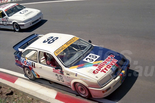 90860 - ANDREW BAGNALL / ROBBIE FRANCEVIC, FORD SIERRA - Tooheys 1000 Bathurst 1990 - Photographer Ray Simpson