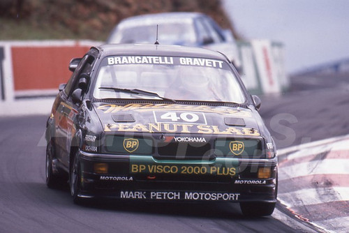 90862 - GIANFRANCO BRANCATELLI / ROBB GRAVEN, FORD SIERRA - Tooheys 1000 Bathurst 1990 - Photographer Ray Simpson