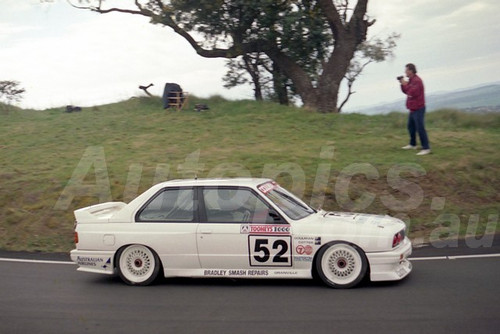 90879 - PETER DOULMAN / JOHN COTTER, BMW M3 - Tooheys 1000 Bathurst 1990 - Photographer Ray Simpson