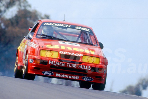 91846 - PAUL RADISICH / TERRY SHIEL, FORD SIERRA - 1991 Bathurst Tooheys 1000 - Photographer Ray Simpson