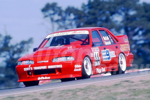 92835 - STUART McCOLL / PETER GAZZARD, COMMODORE VL - 1992 Bathurst Tooheys 1000 - Photographer Lance J Ruting