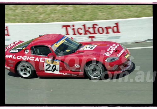 Bathurst FIA 1000 15th November 1999 - Photographer Marshall Cass - Code 99-MC-B99-062