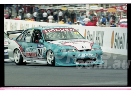 Bathurst FIA 1000 15th November 1999 - Photographer Marshall Cass - Code 99-MC-B99-120