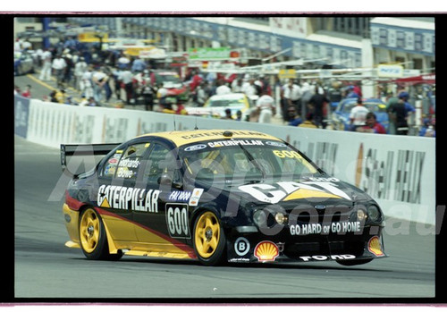 Bathurst FIA 1000 15th November 1999 - Photographer Marshall Cass - Code 99-MC-B99-128