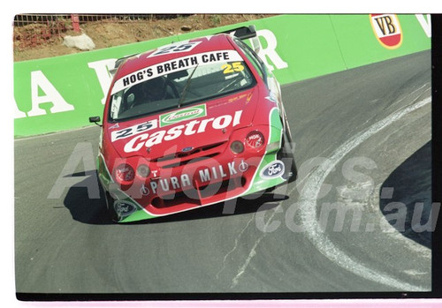 Bathurst FIA 1000 15th November 1999 - Photographer Marshall Cass - Code 99-MC-B99-167