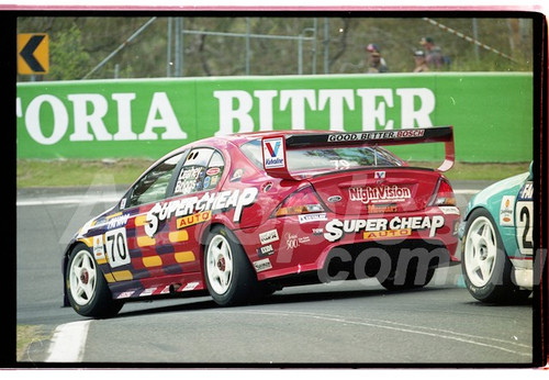 Bathurst FIA 1000 15th November 1999 - Photographer Marshall Cass - Code 99-MC-B99-225