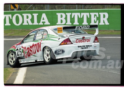 Bathurst FIA 1000 15th November 1999 - Photographer Marshall Cass - Code 99-MC-B99-238
