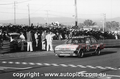 80733 - Bernie McClure & David Langman, Hardie-Ferodo 1000, Bathurst, 1980, Holden Gemini - Photographer Lance J Ruting
