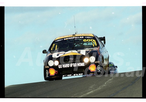 Bathurst FIA 1000 15th November 1999 - Photographer Marshall Cass - Code 99-MC-B99-1016