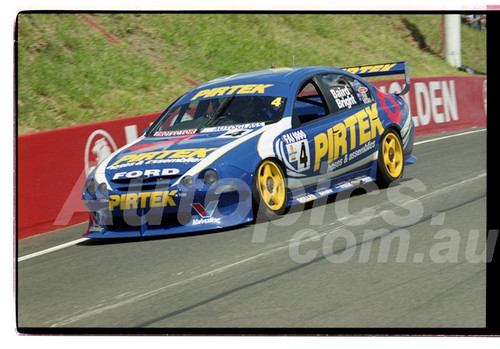 Bathurst FIA 1000 15th November 1999 - Photographer Marshall Cass - Code 99-MC-B99-1049