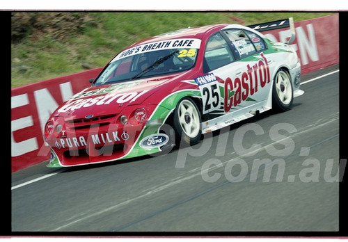 Bathurst FIA 1000 15th November 1999 - Photographer Marshall Cass - Code 99-MC-B99-1071