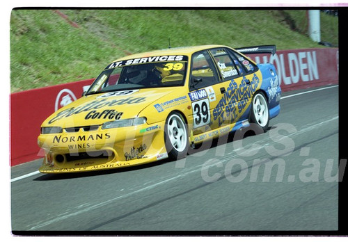 Bathurst FIA 1000 15th November 1999 - Photographer Marshall Cass - Code 99-MC-B99-1073
