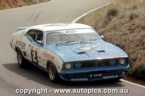 76769 - John Goss & Jim Richards, Hardie Ferodo 1000, Bathurst, 1976, Ford Falcon XB GT - Photographer Lance J Ruting