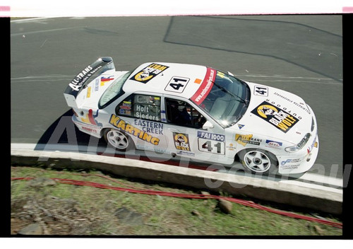 Bathurst FIA 1000 15th November 1999 - Photographer Marshall Cass - Code 99-MC-B99-1197