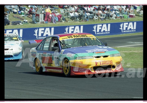 Bathurst FIA 1000 15th November 1999 - Photographer Marshall Cass - Code 99-MC-B99-1255